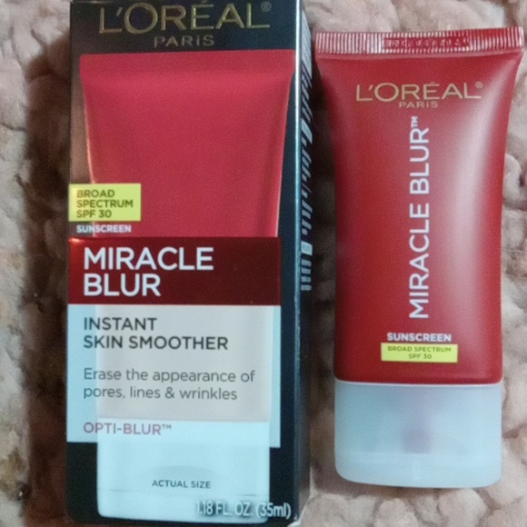 L'OREAL REVITALIFT Miracle Blur - Picture 2 of 3